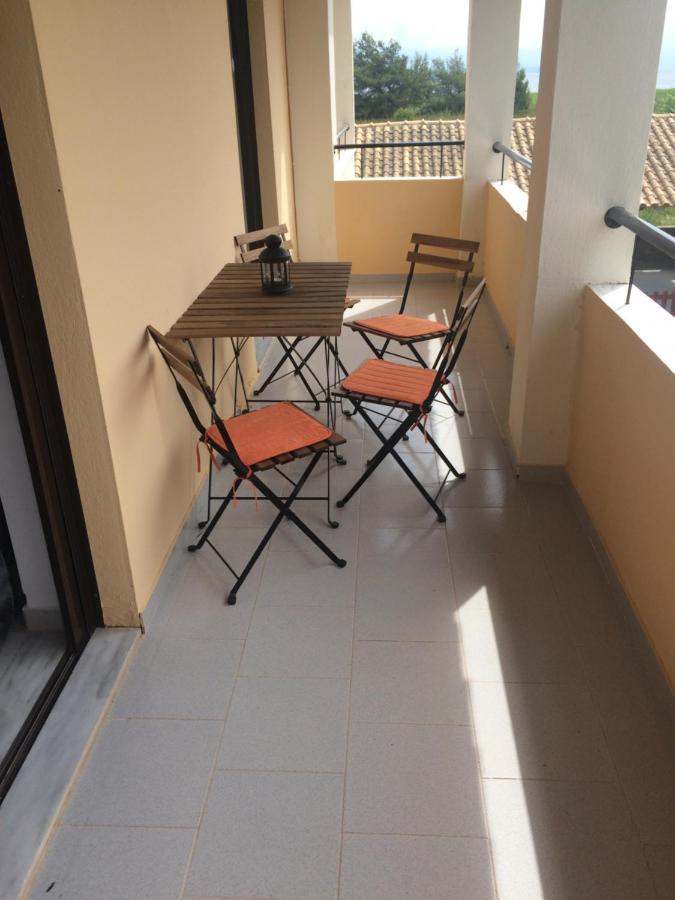 Avra Beach Apartments Lefkimmi  Bagian luar foto