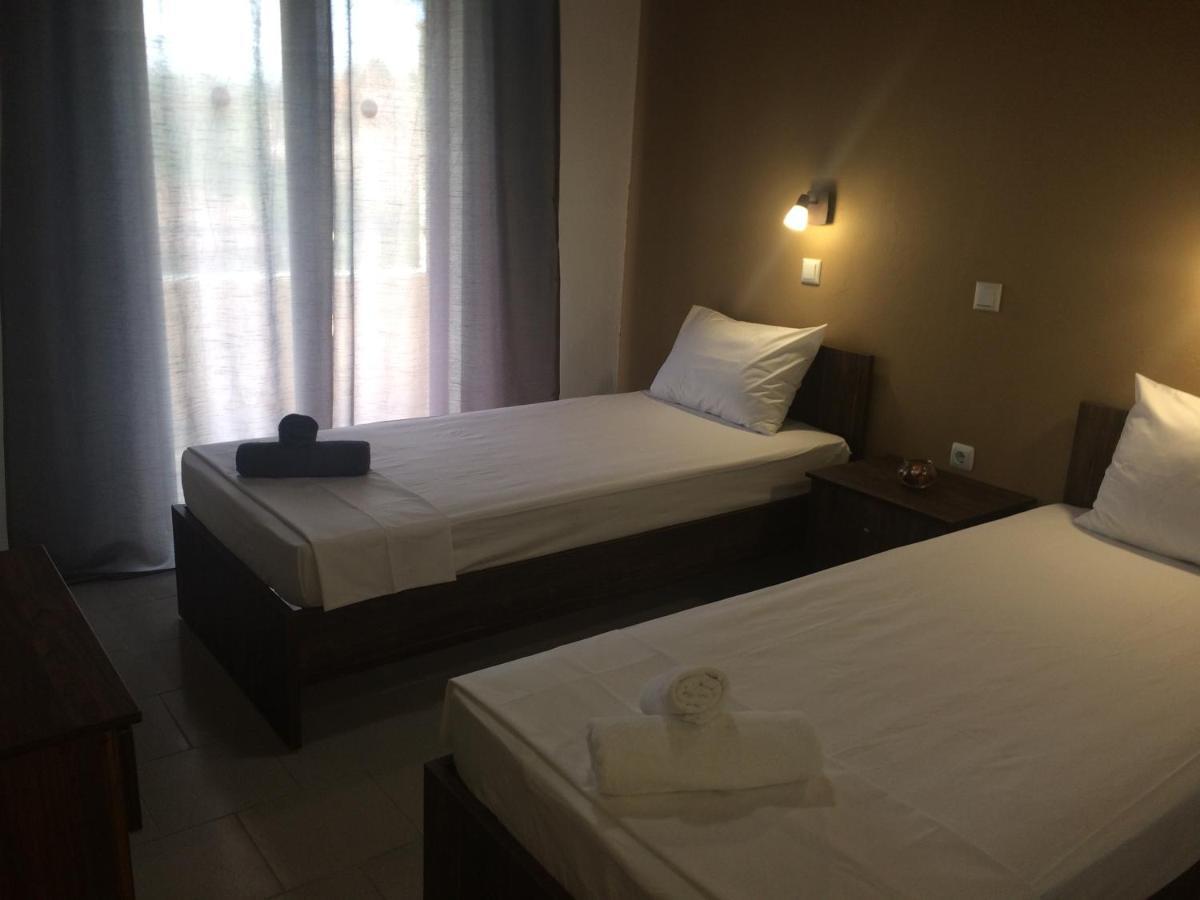 Avra Beach Apartments Lefkimmi  Bagian luar foto