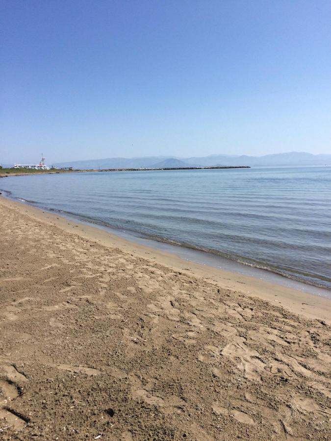 Avra Beach Apartments Lefkimmi  Bagian luar foto