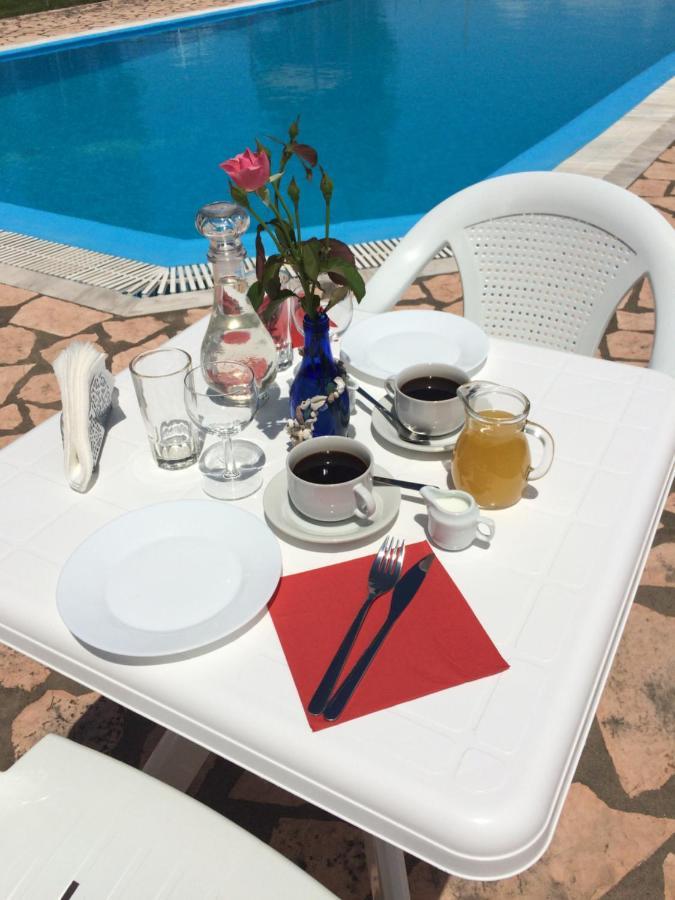 Avra Beach Apartments Lefkimmi  Bagian luar foto