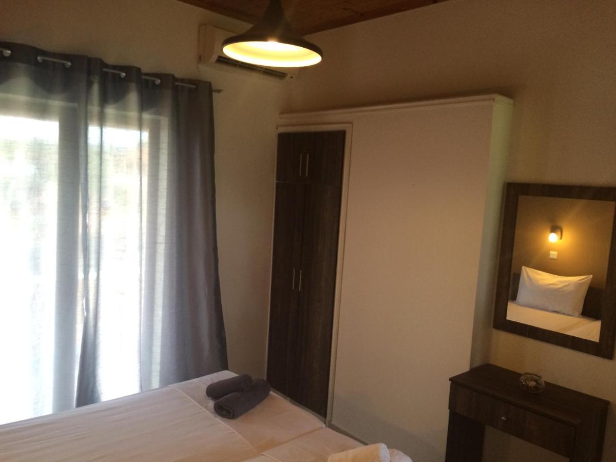 Avra Beach Apartments Lefkimmi  Bagian luar foto
