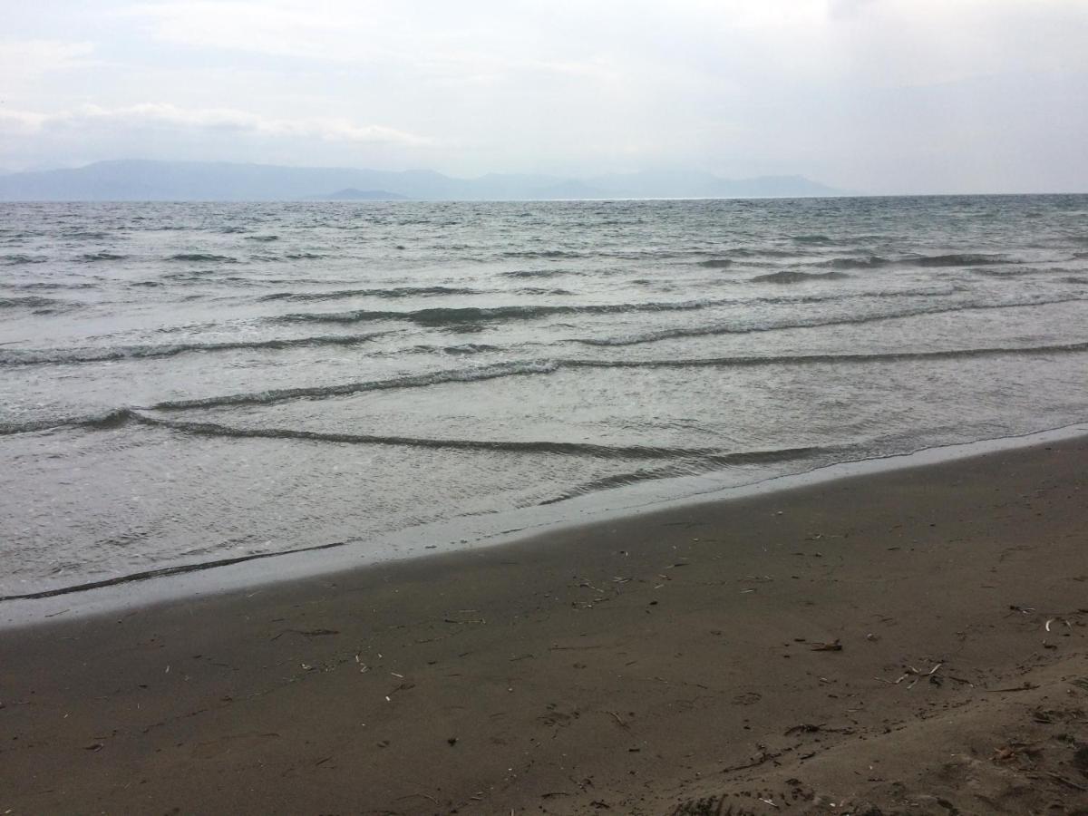 Avra Beach Apartments Lefkimmi  Bagian luar foto