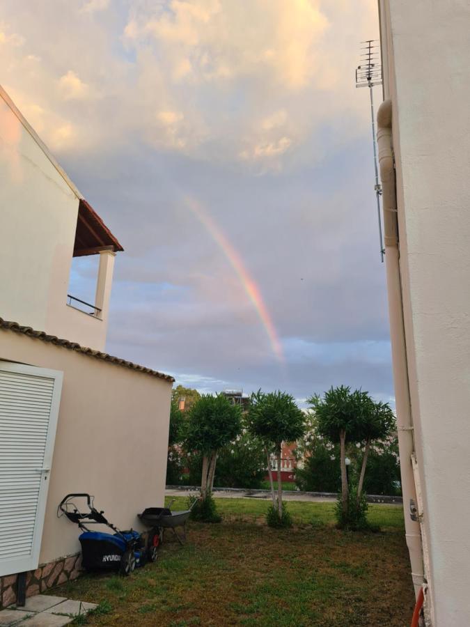 Avra Beach Apartments Lefkimmi  Bagian luar foto